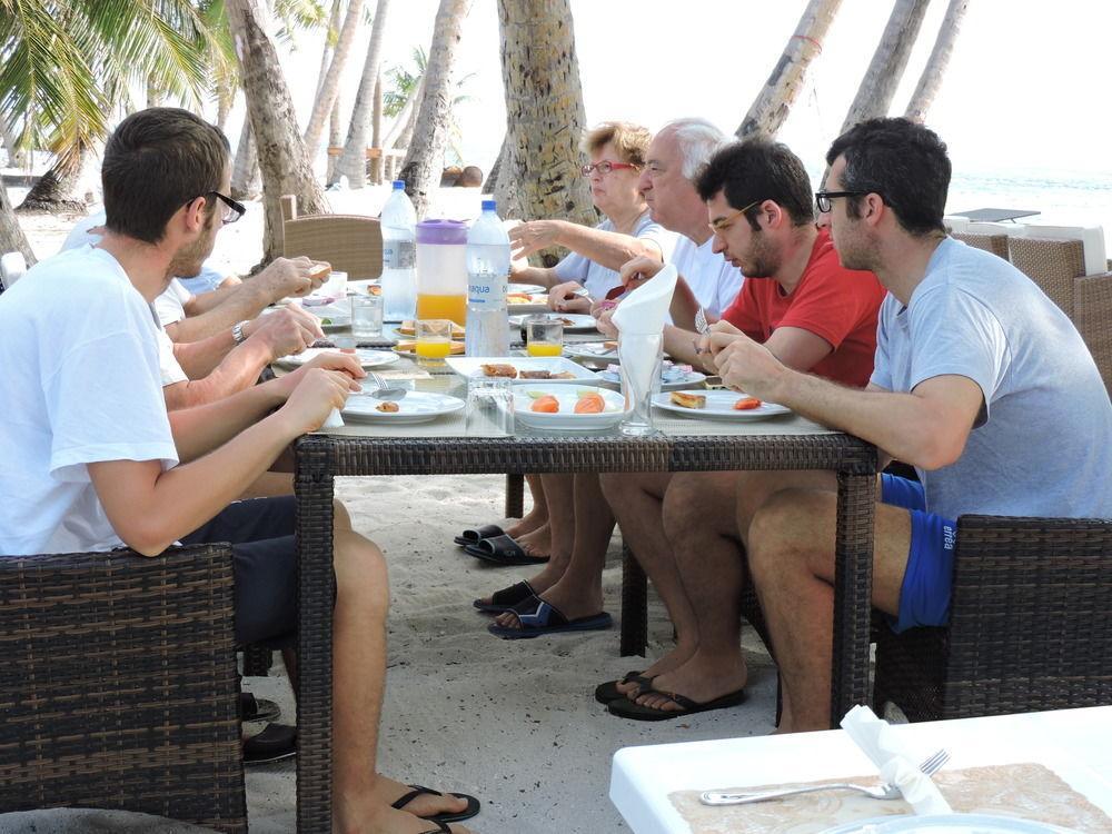Hotel Batuta Maldives Surf View Thulusdhoo Exterior foto