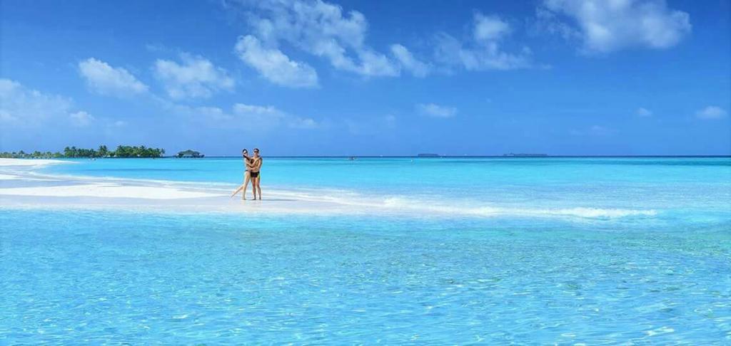 Hotel Batuta Maldives Surf View Thulusdhoo Exterior foto