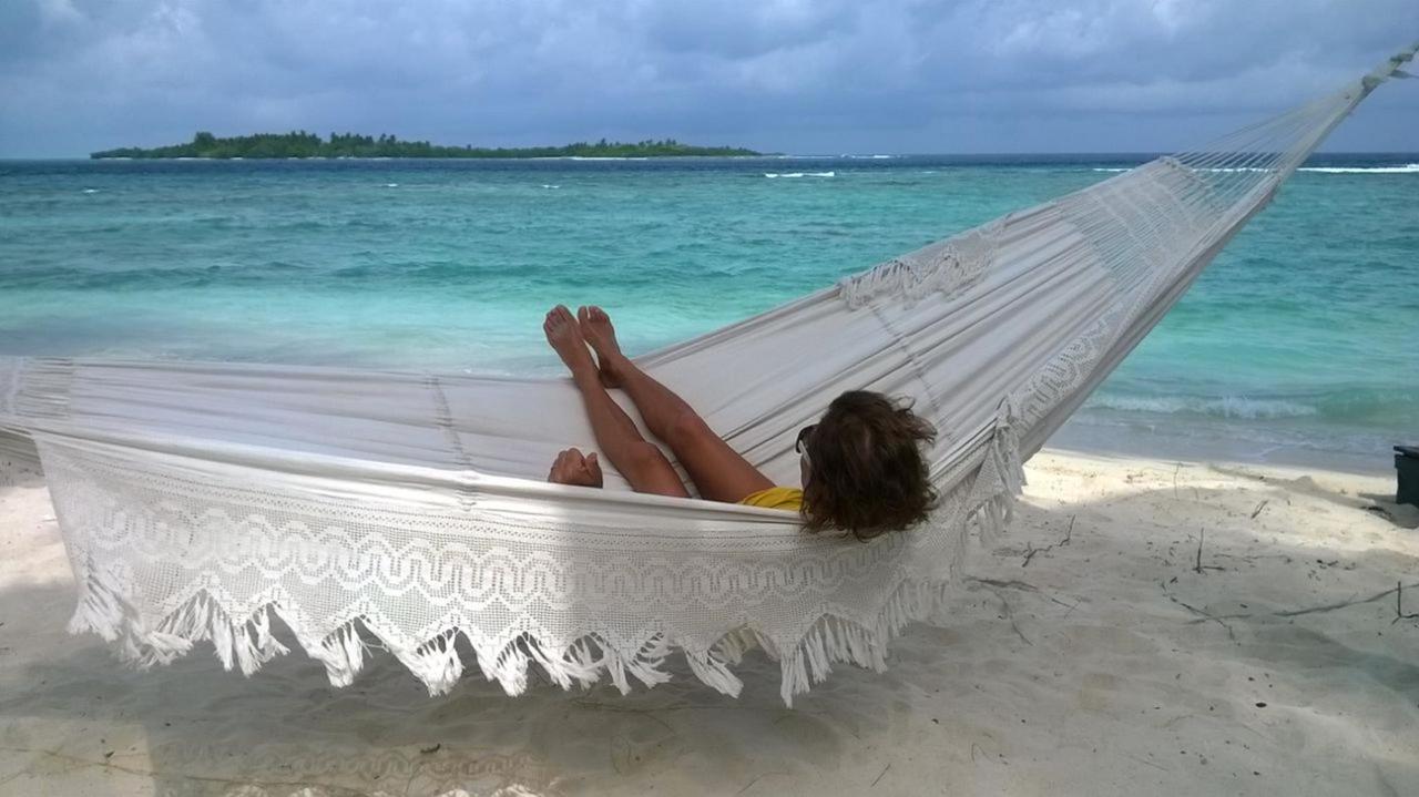 Hotel Batuta Maldives Surf View Thulusdhoo Exterior foto