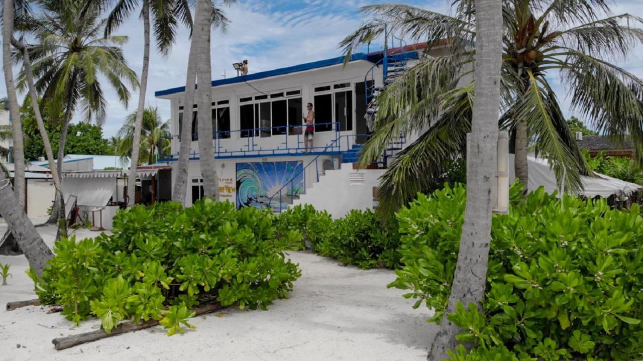 Hotel Batuta Maldives Surf View Thulusdhoo Exterior foto